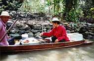 Floating_Market2.JPG
